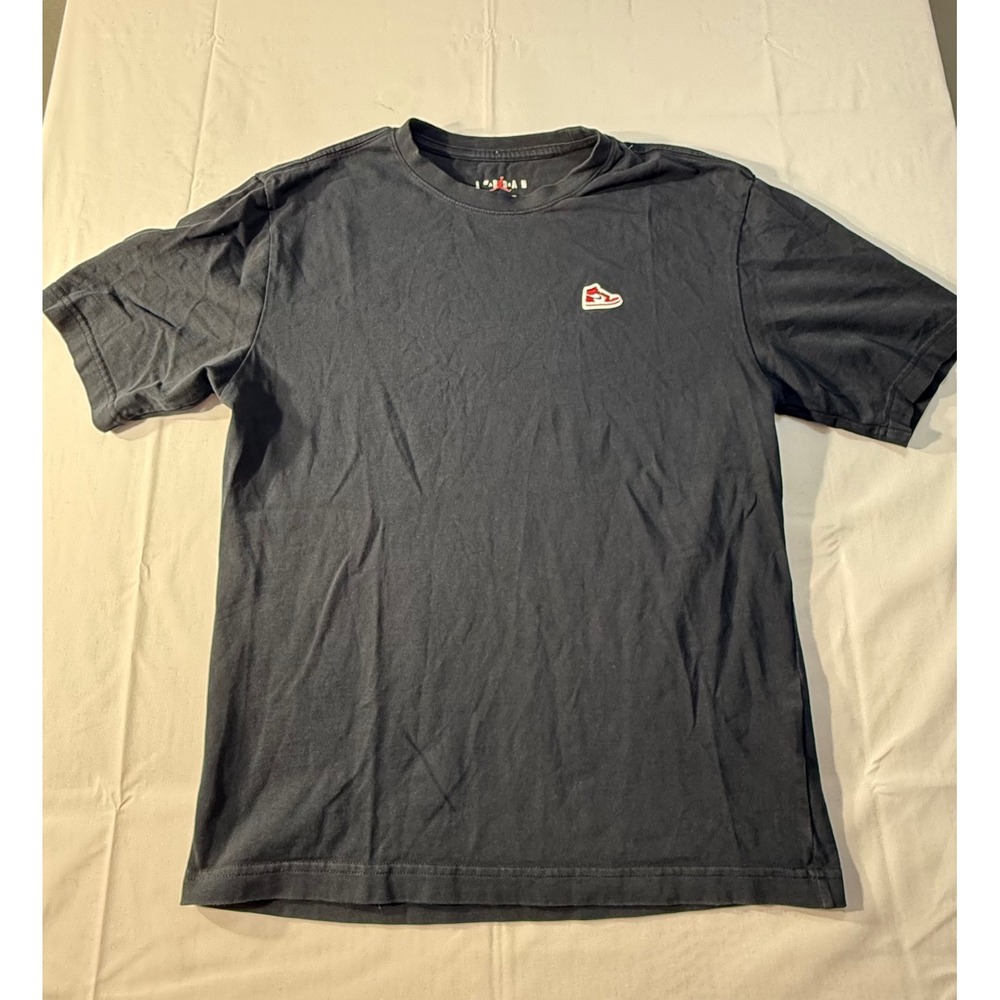 Jordan Brand Mens Black T-Shirt AJ1 Sneaker Patch Embroidered Size Small